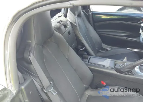 2021 Mazda Mx-5 Miata Grand Touring z USA, uszkodzony, nr VIN JM1NDAD79M0457032